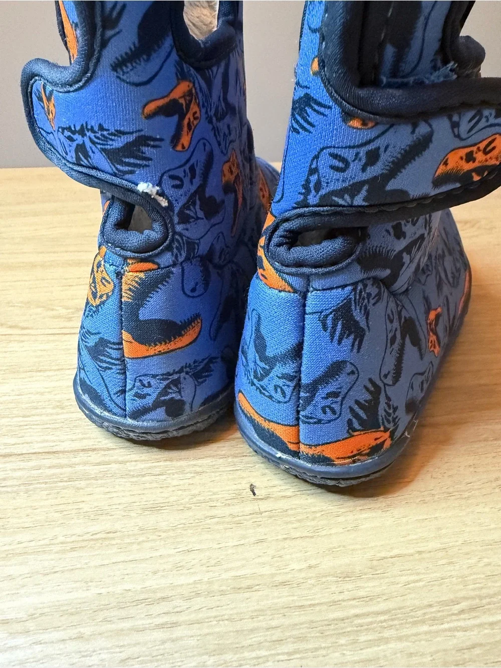 Bogs Kids Blue & Orange Dino Rain Boots 8T